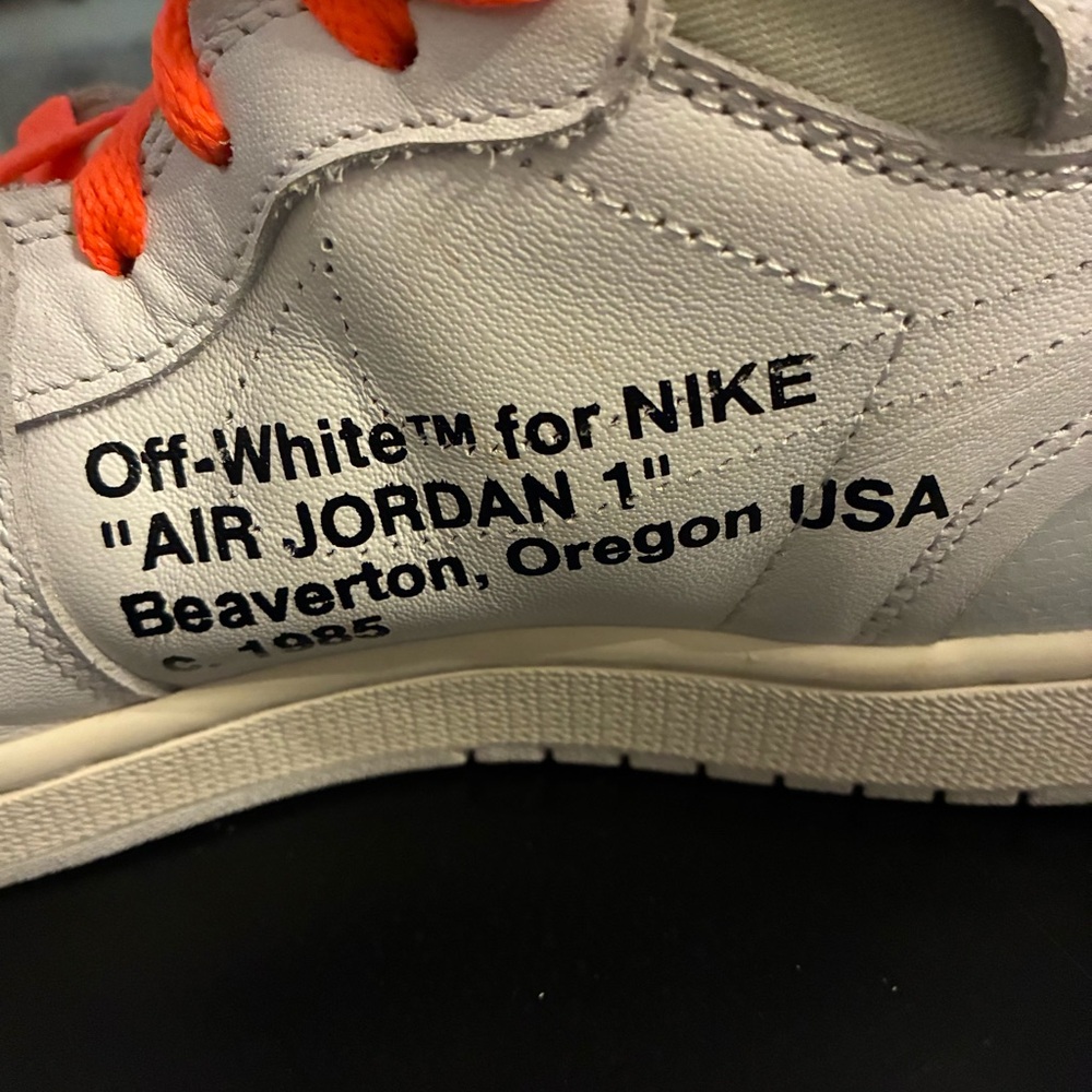 Tennis Shoes - Picture 4 of 7